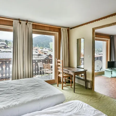 Apartment 1 Chambre, Proche Centre, Parking Et Equipements Modernes - Fr-1-685-82 *